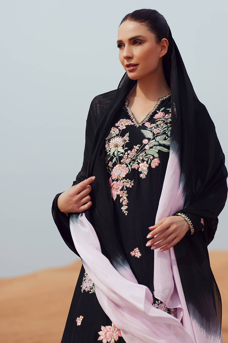 BLACK CHARM