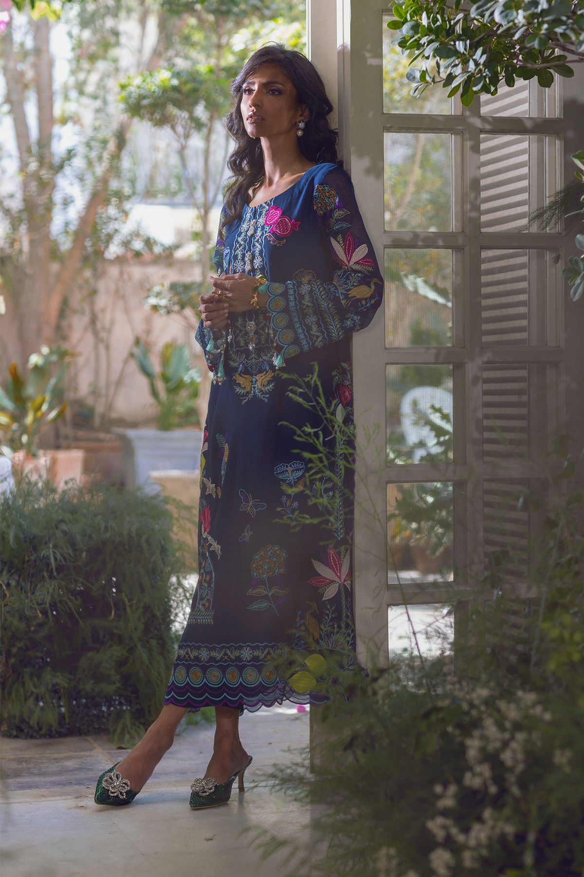 Mernal (Shirt and Pants)