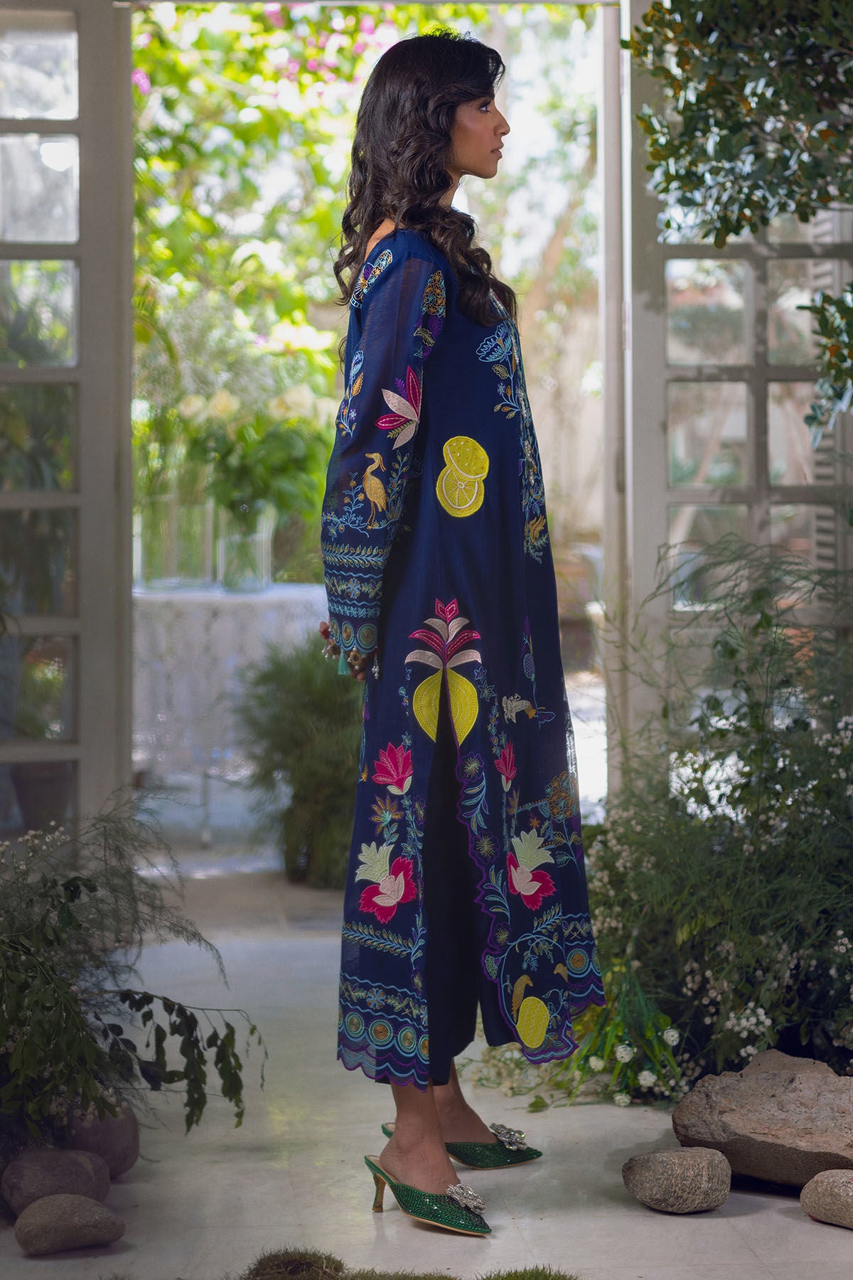 Mernal (Shirt and Pants)