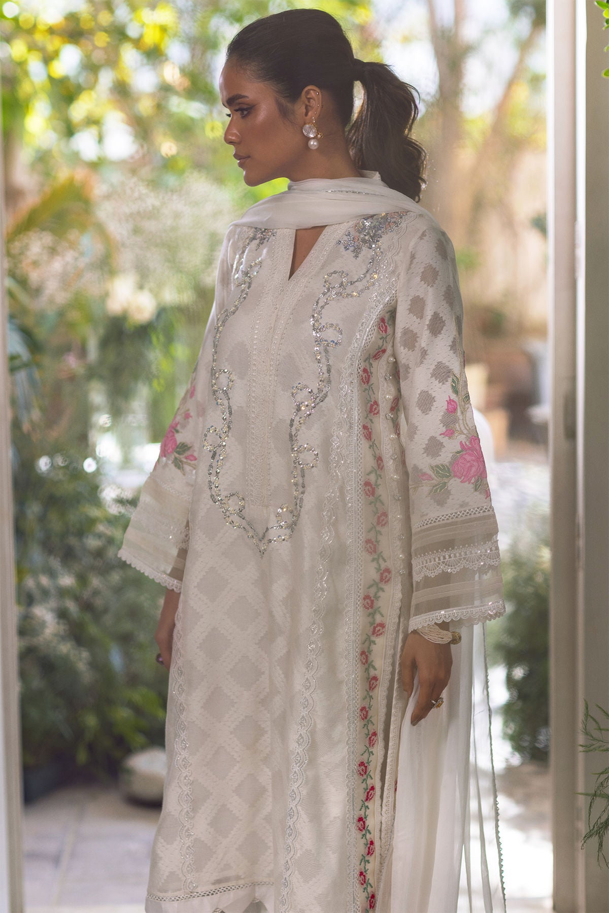 Nemin (Shirt, Pants and Dupatta)