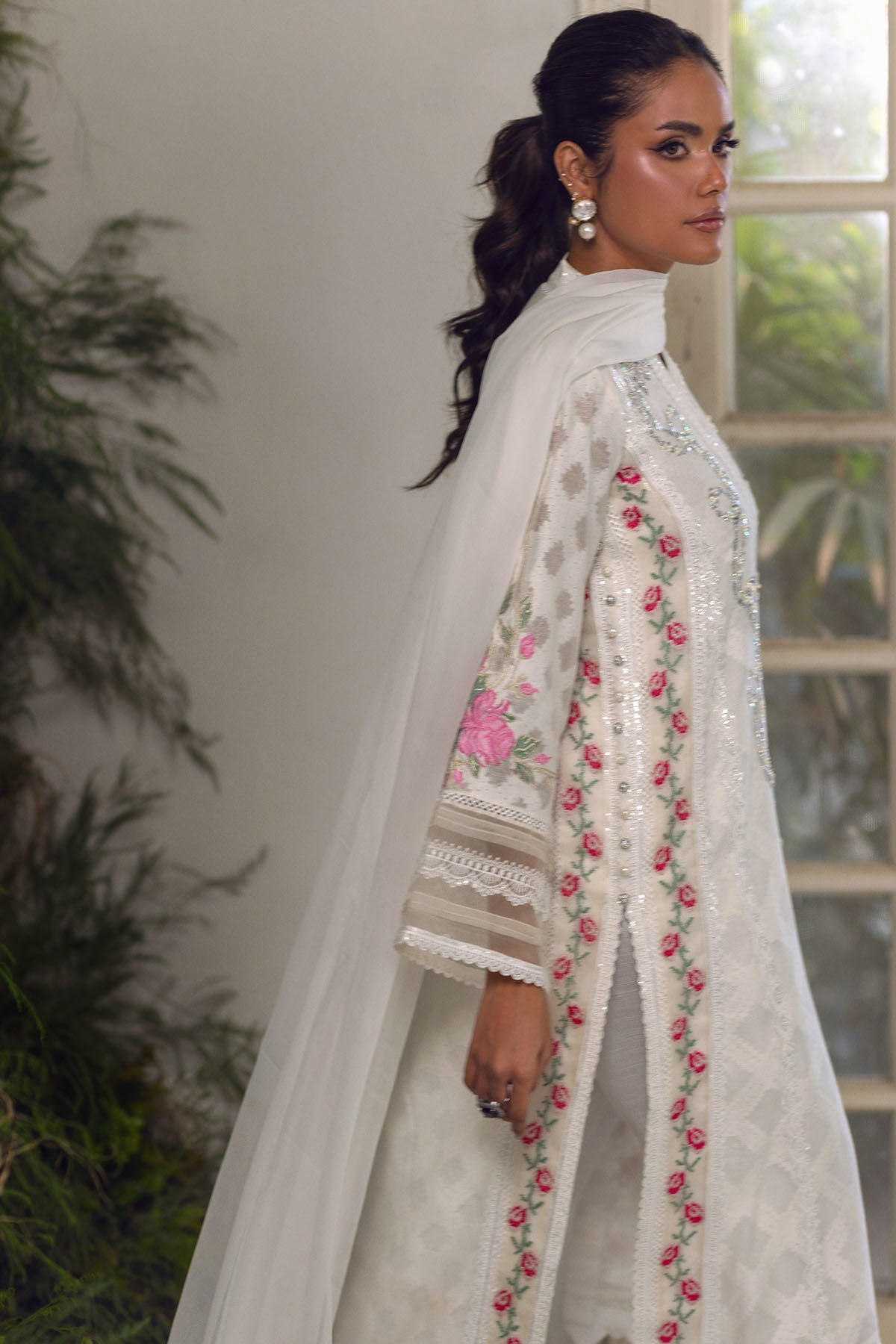 Nemin (Shirt, Pants and Dupatta)