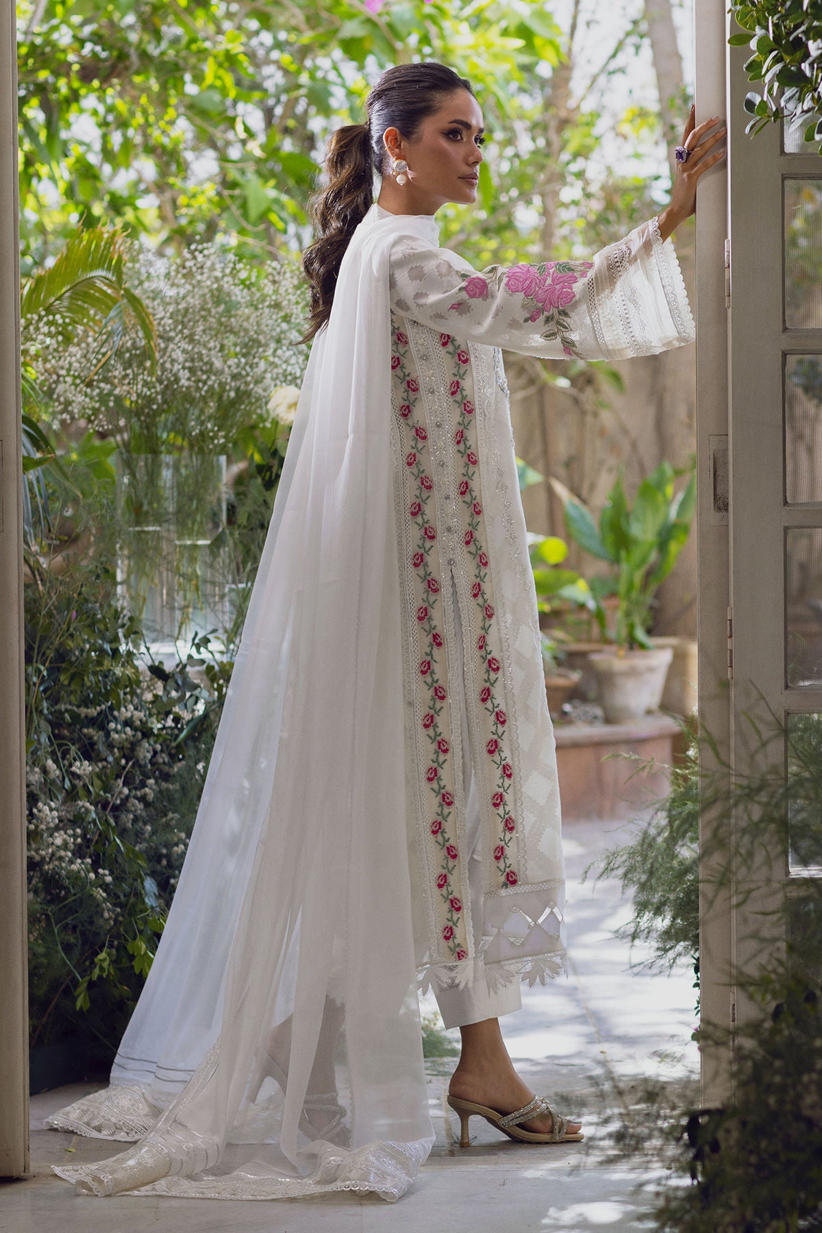 Nemin (Shirt, Pants and Dupatta)