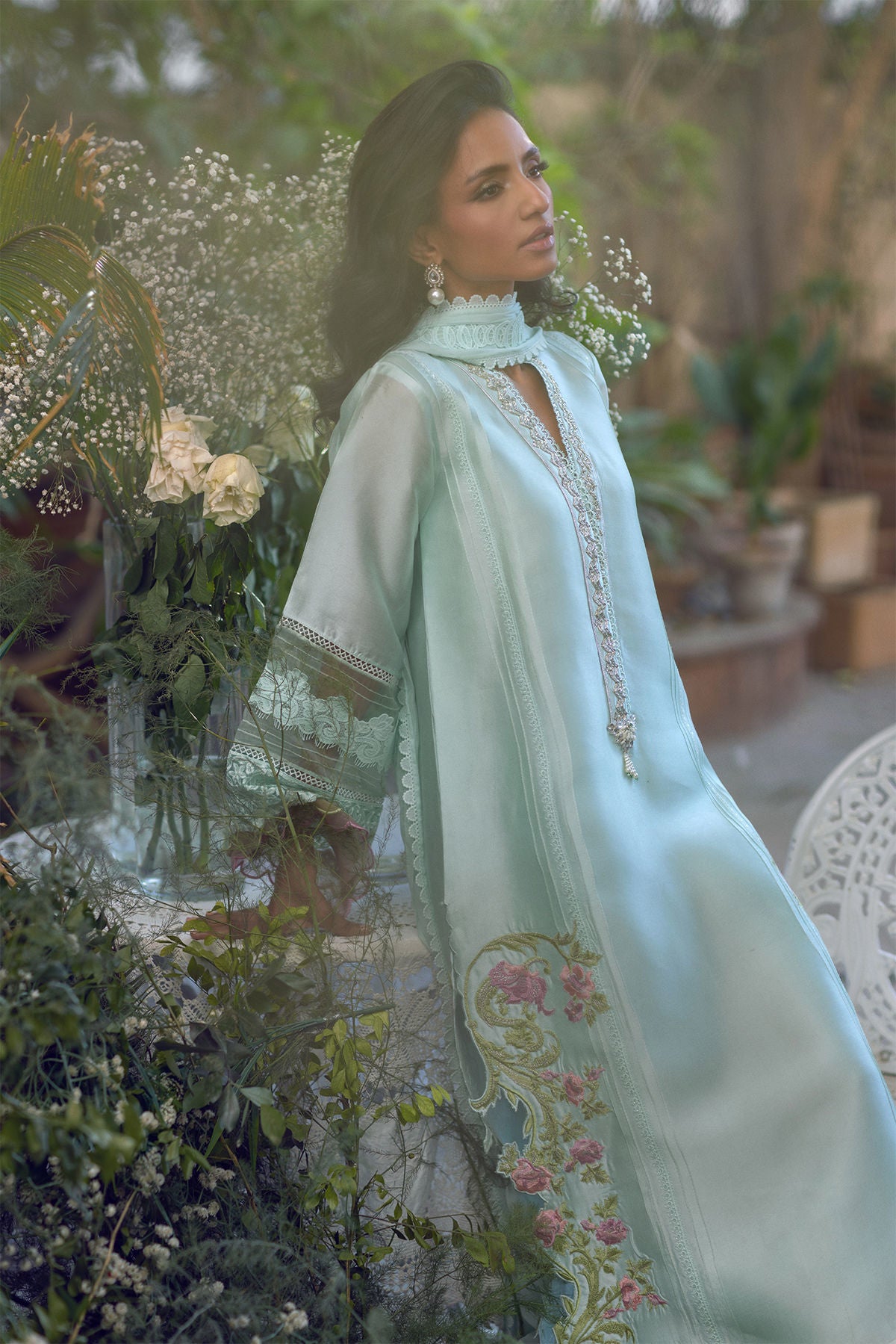 Maahru (Shirt, Pants and Dupatta)