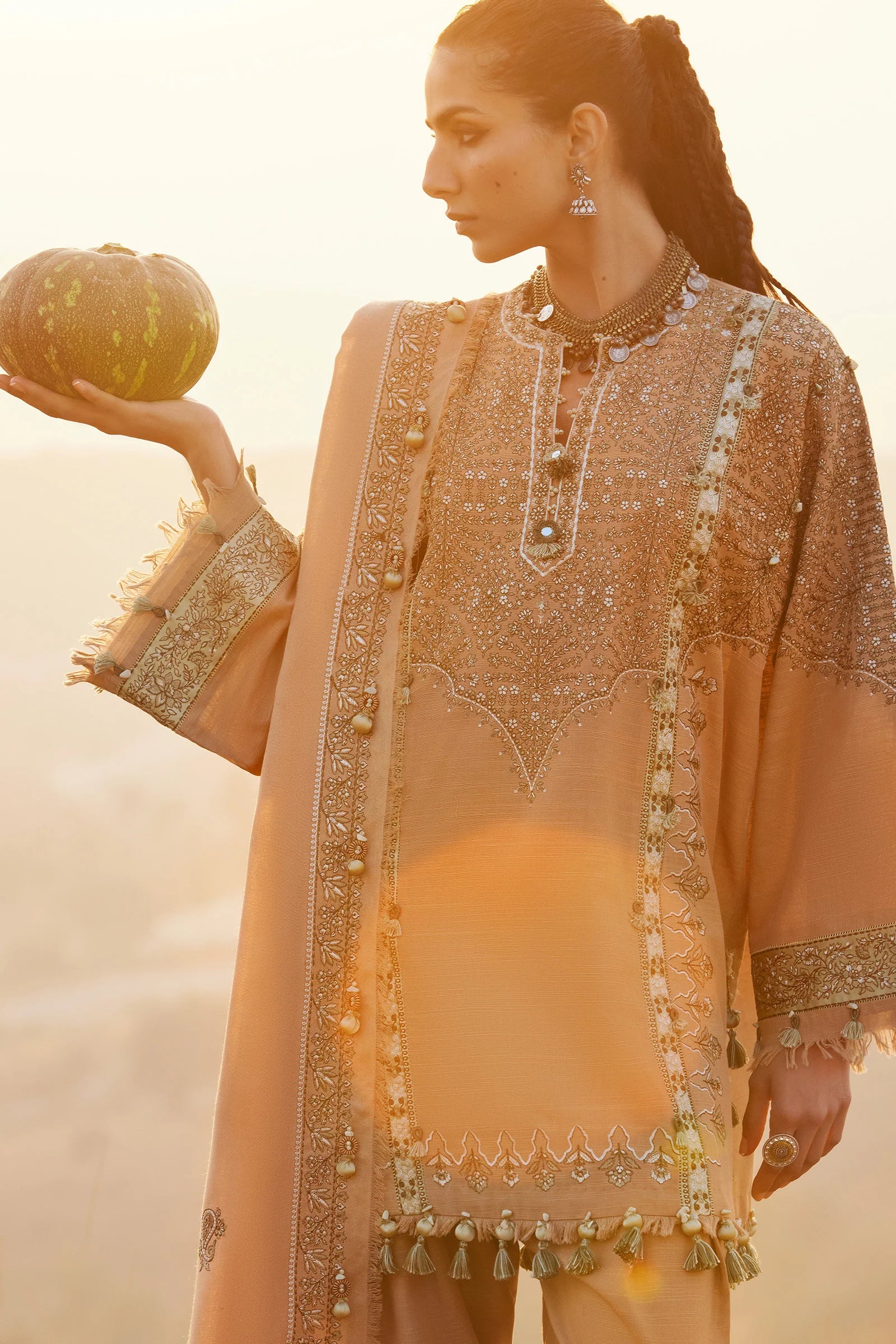 NEELAM (ZW25-01)