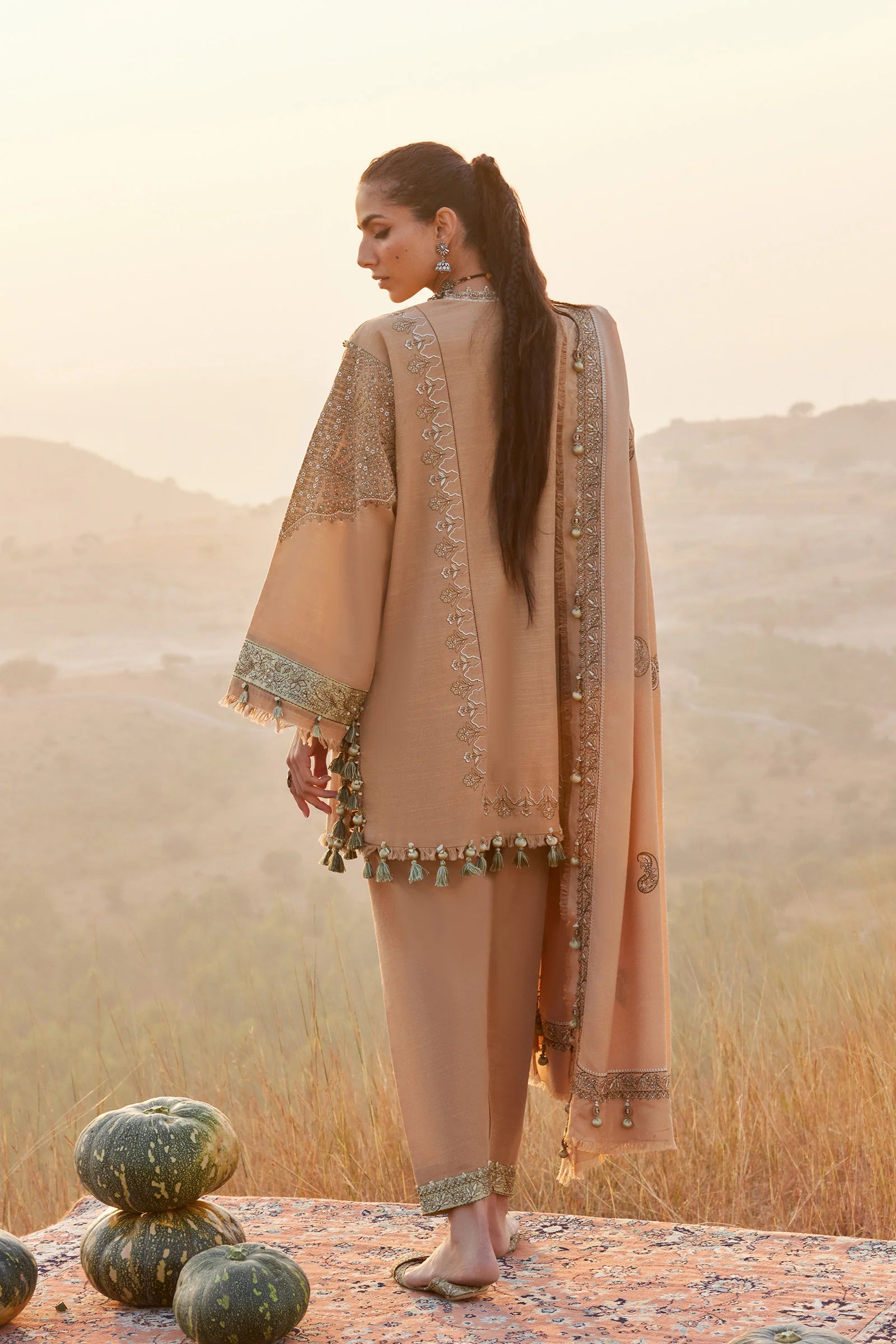 NEELAM (ZW25-01)