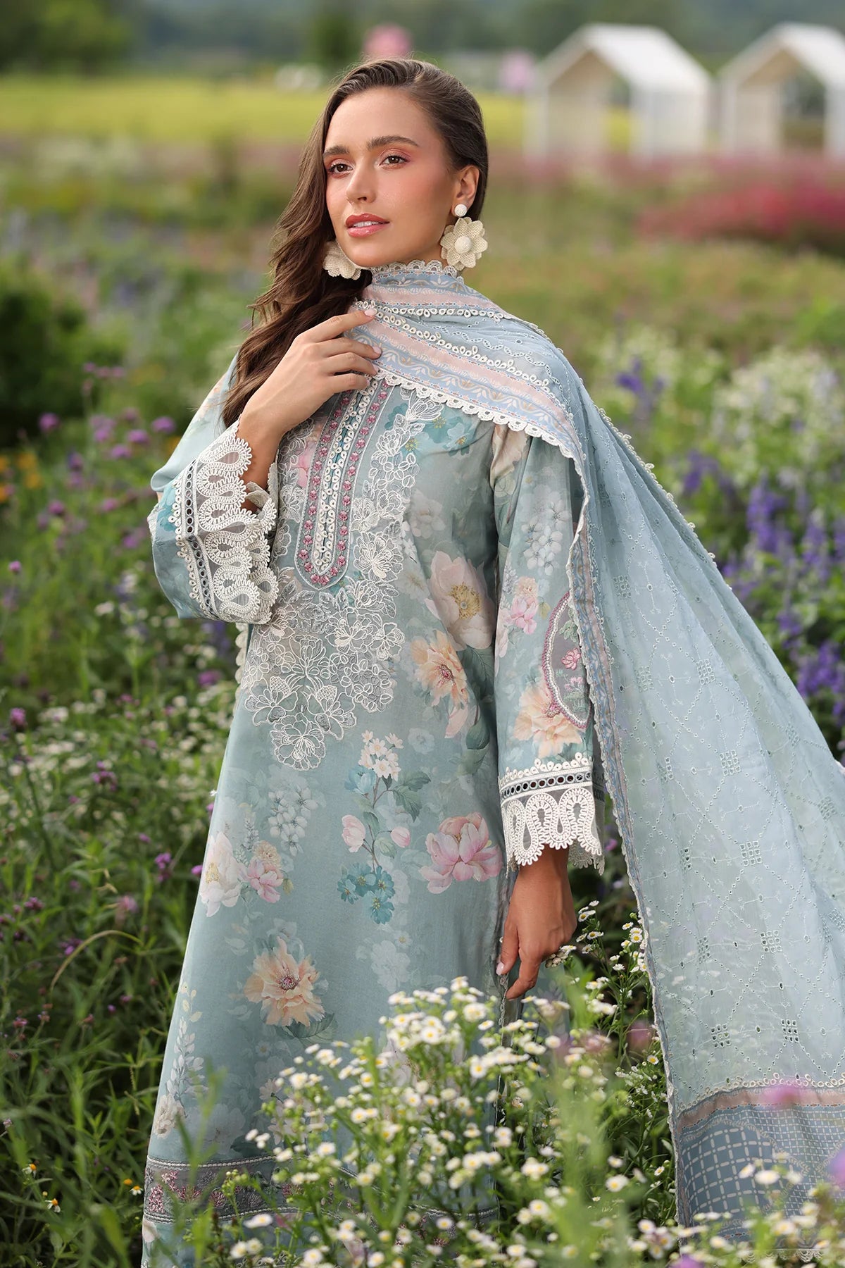 EMBROIDERED LAWN UF-4224