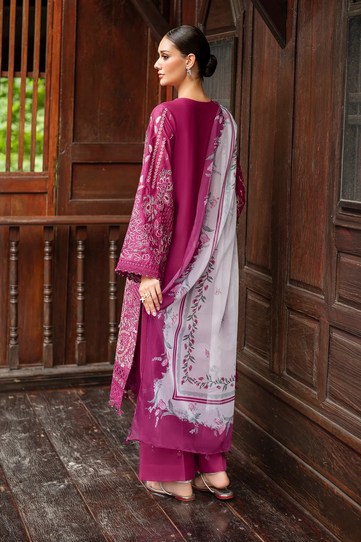 EMBROIDERED LAWN UF-4263
