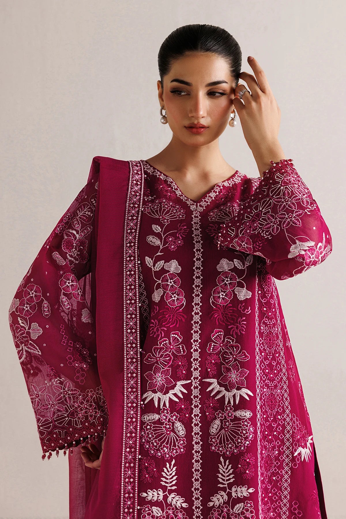 EMBROIDERED COTTON NET UF-4511