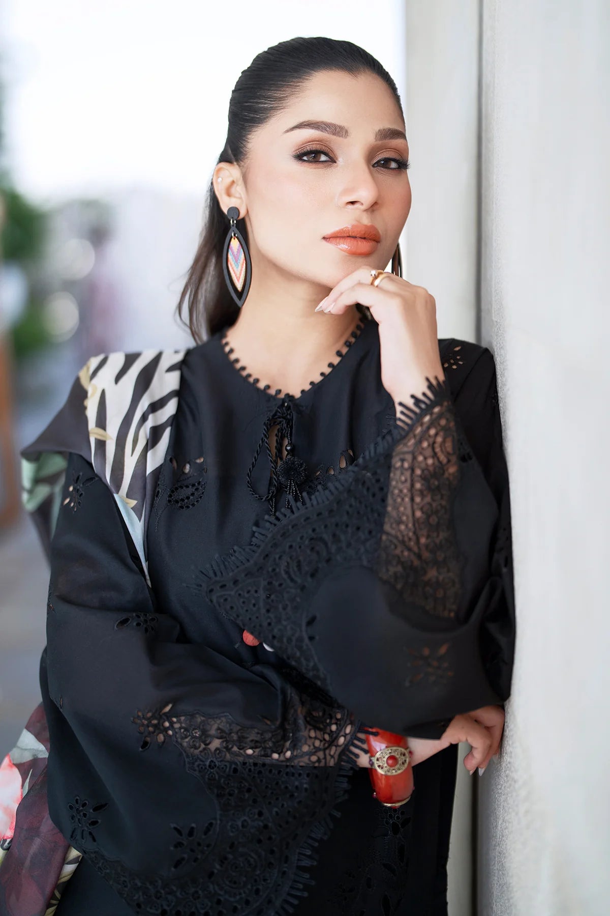 EMBROIDERED PRINTED LAWN UF-4080