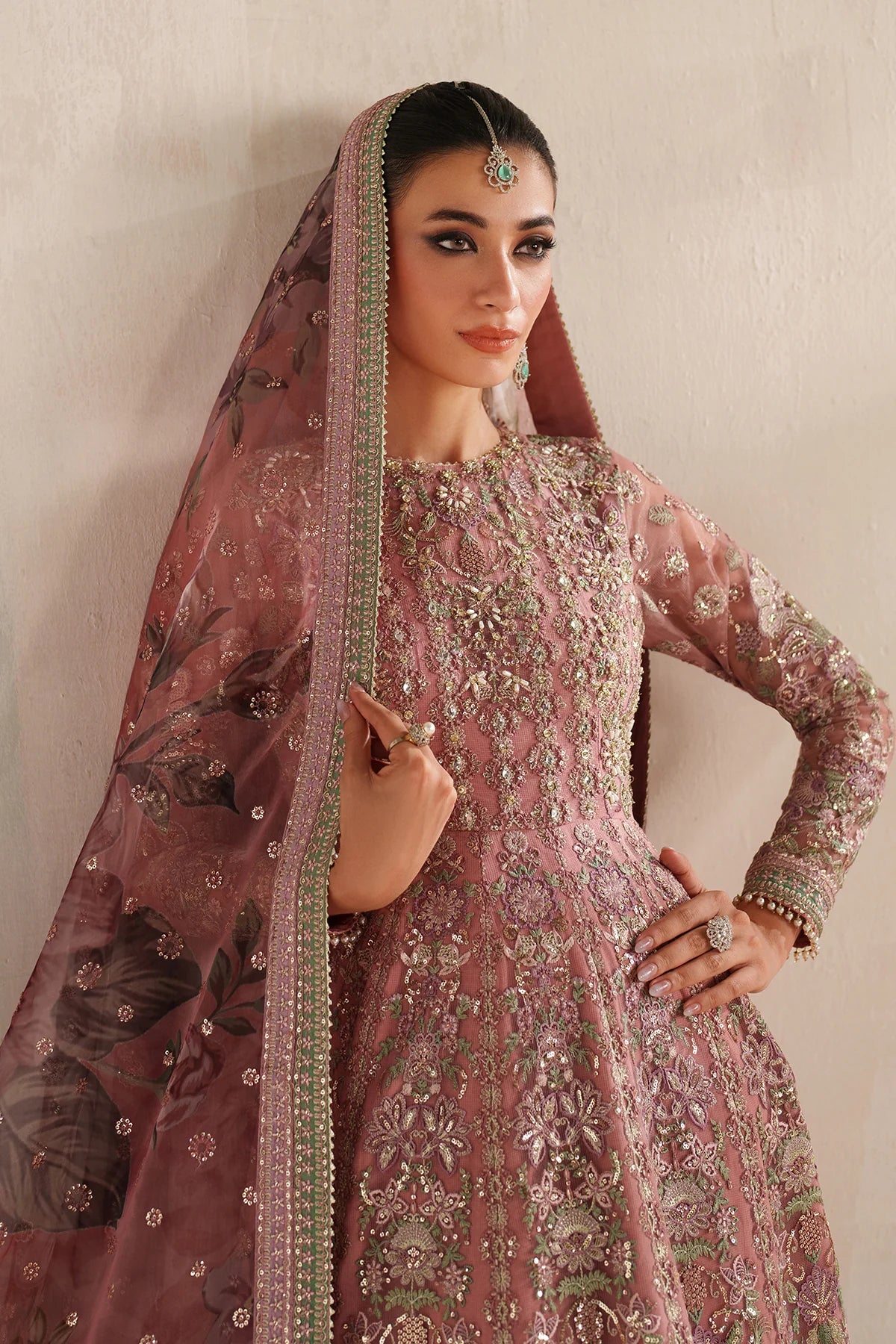 EMBROIDERED NET UF-4377