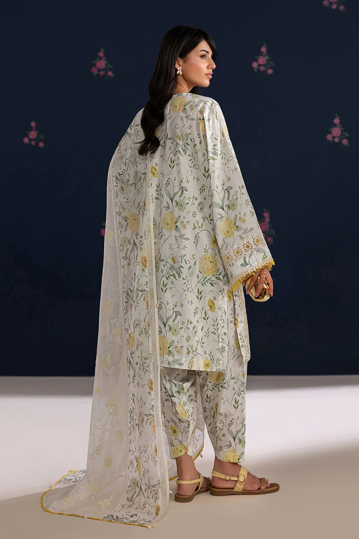 EMBROIDERED LAWN UF-4460
