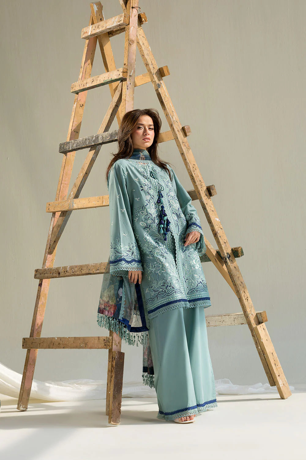 DESIGN 12B VITAL 2026 UNSTITCHED