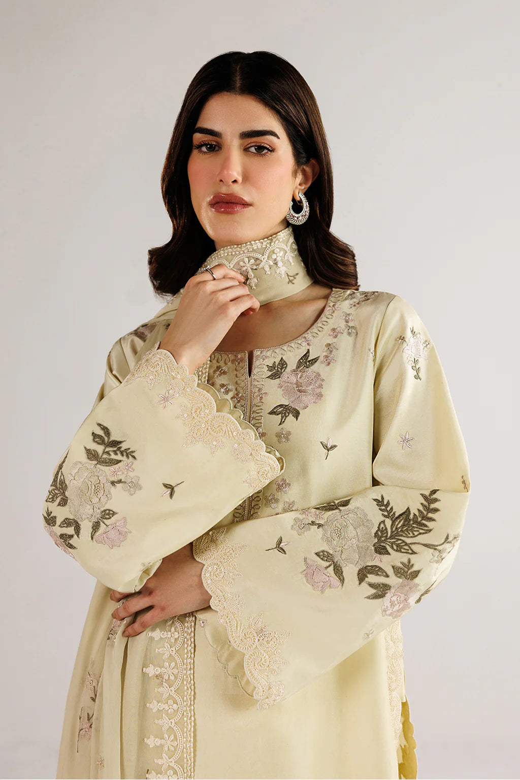 UE-653 RAMEN SILK