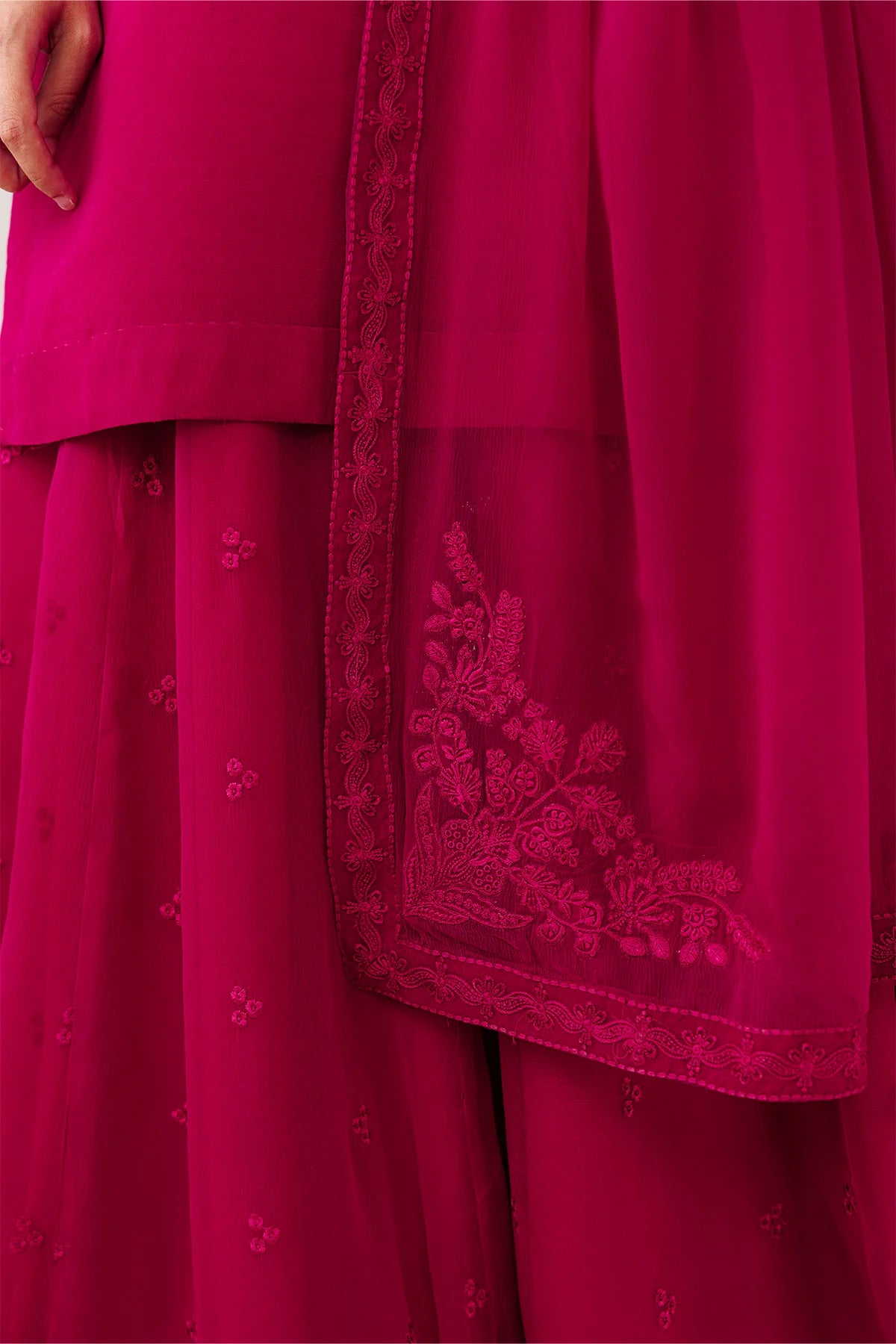 EMBROIDERED CHIFFON EN-1307