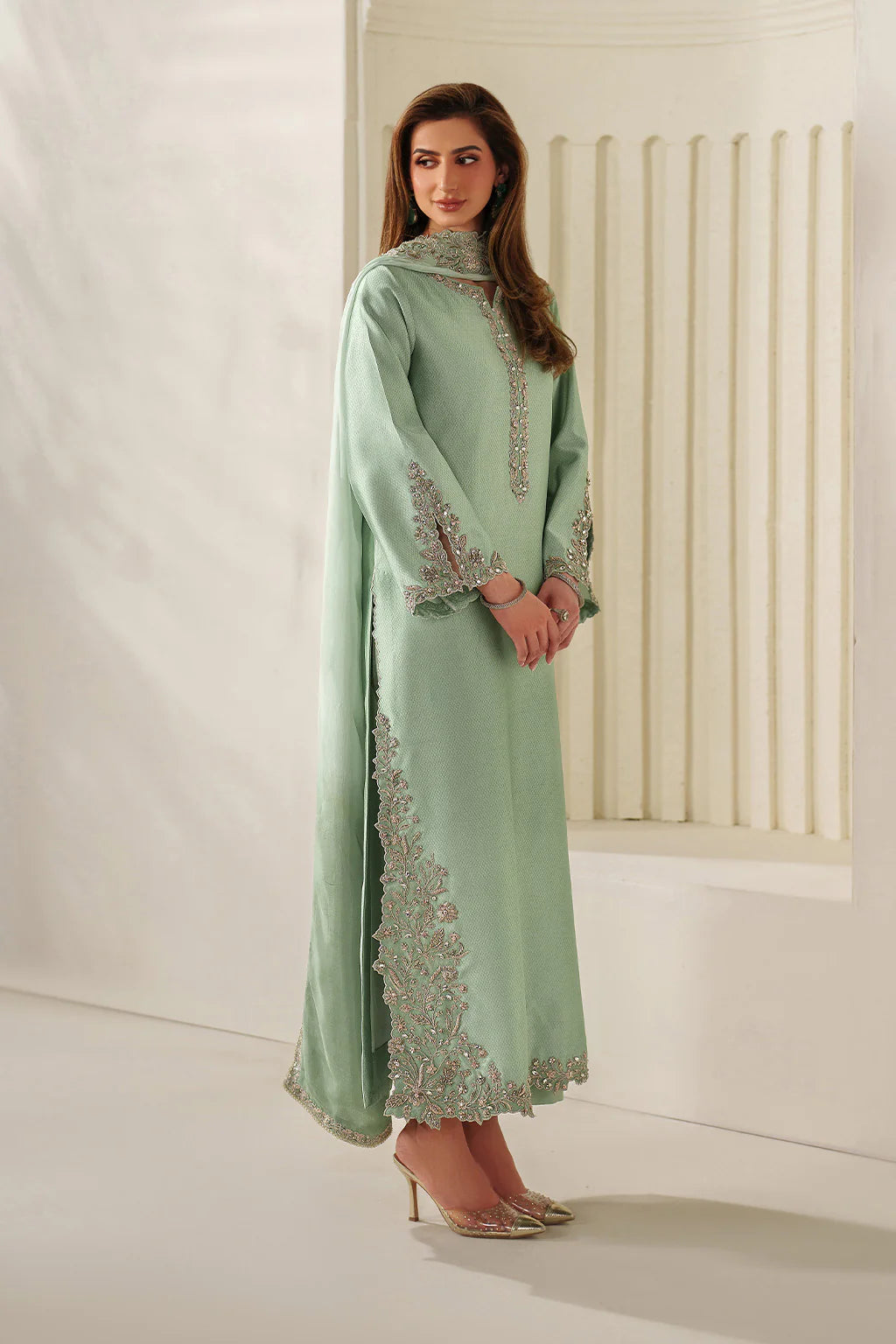 UE-615 TEXTURED SILK - SOLD OUT