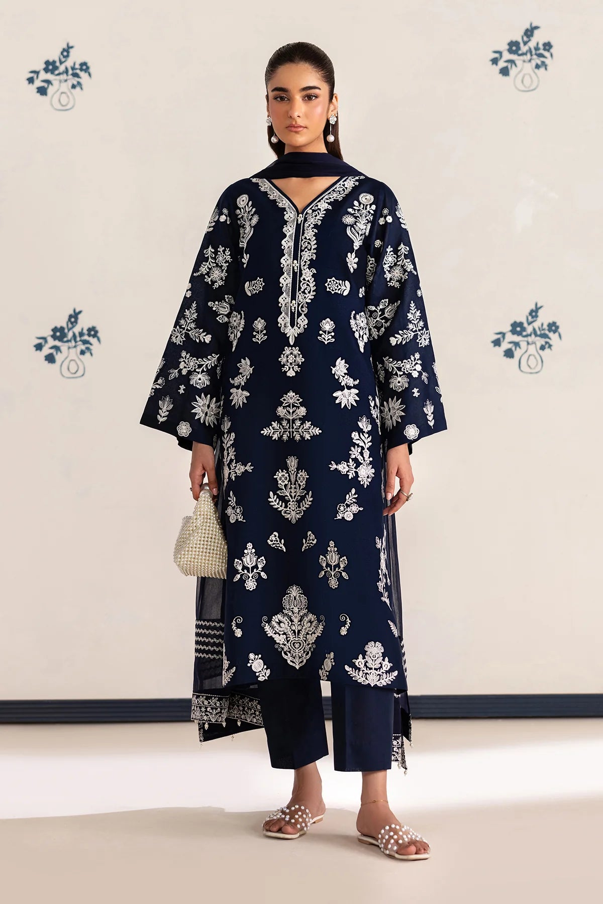 EMBROIDERED LAWN UF-4464