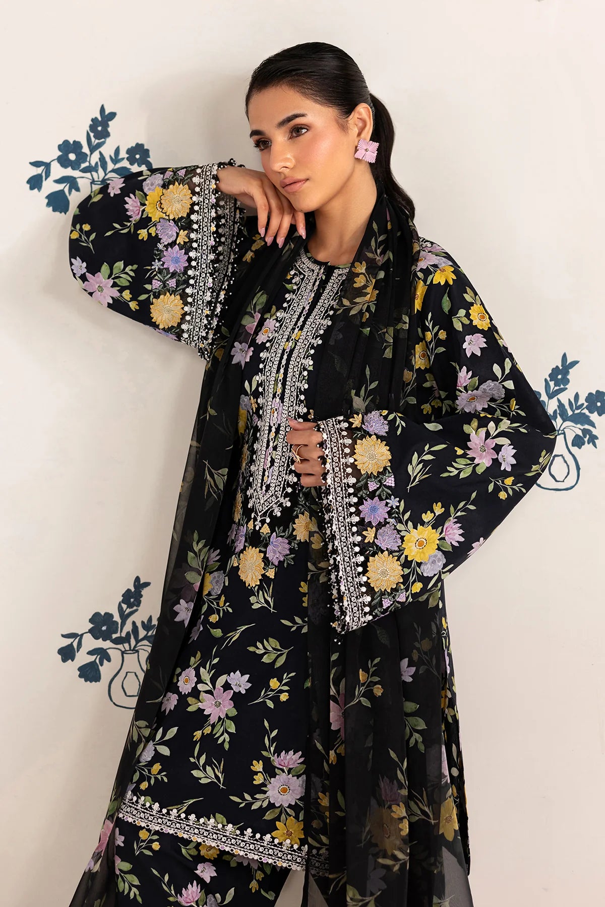 EMBROIDERED LAWN UF-4465