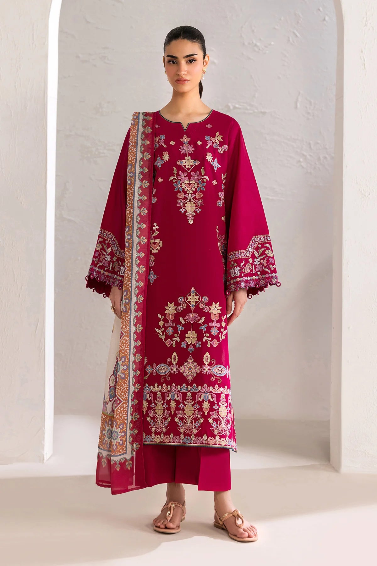 EMBROIDERED LAWN UF-4449
