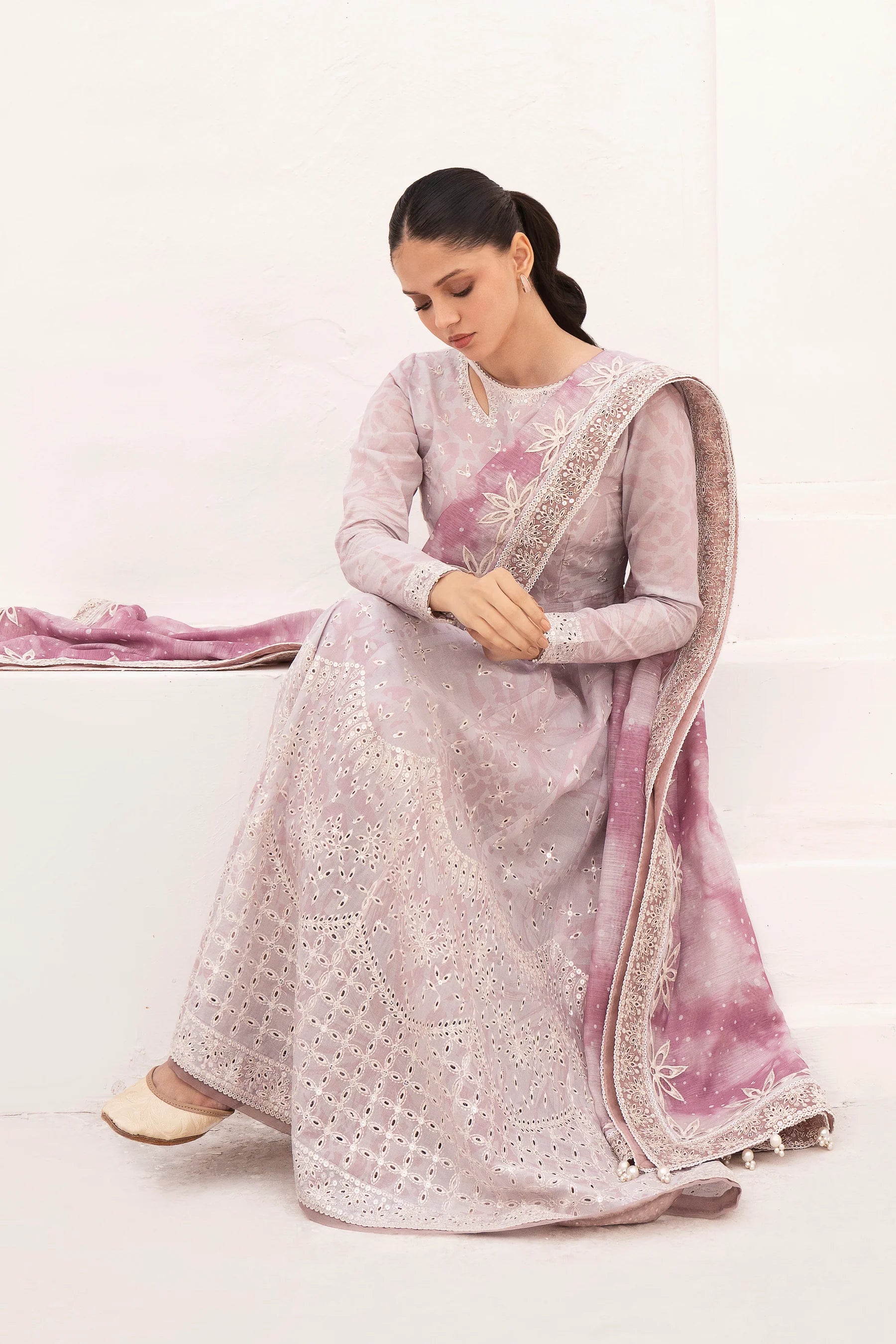 EMBROIDERED LAWN DELIA-D2