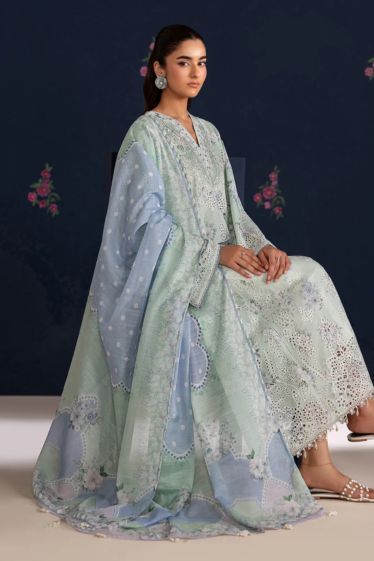EMBROIDERED LAWN UF-4469