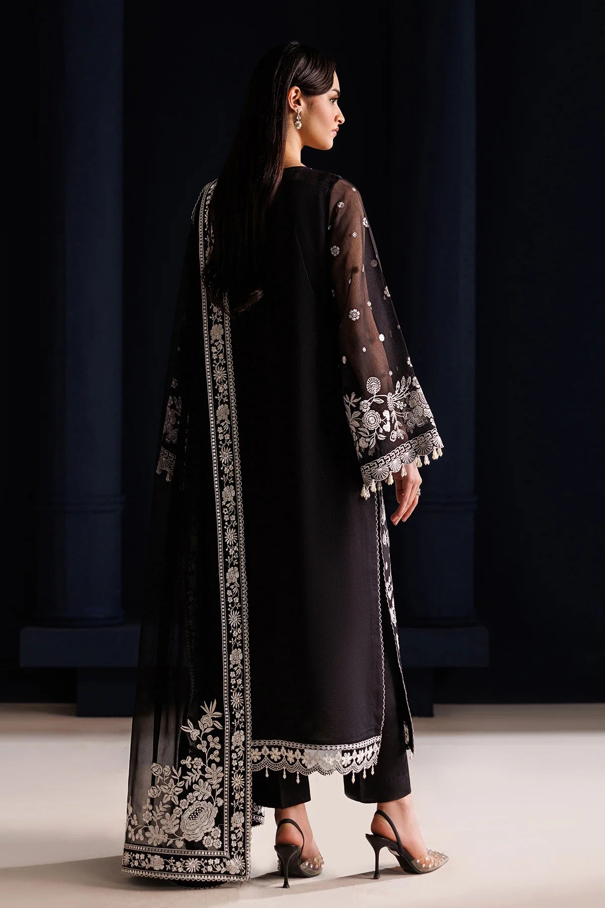 EMBROIDERED COTTON NET UF-4441