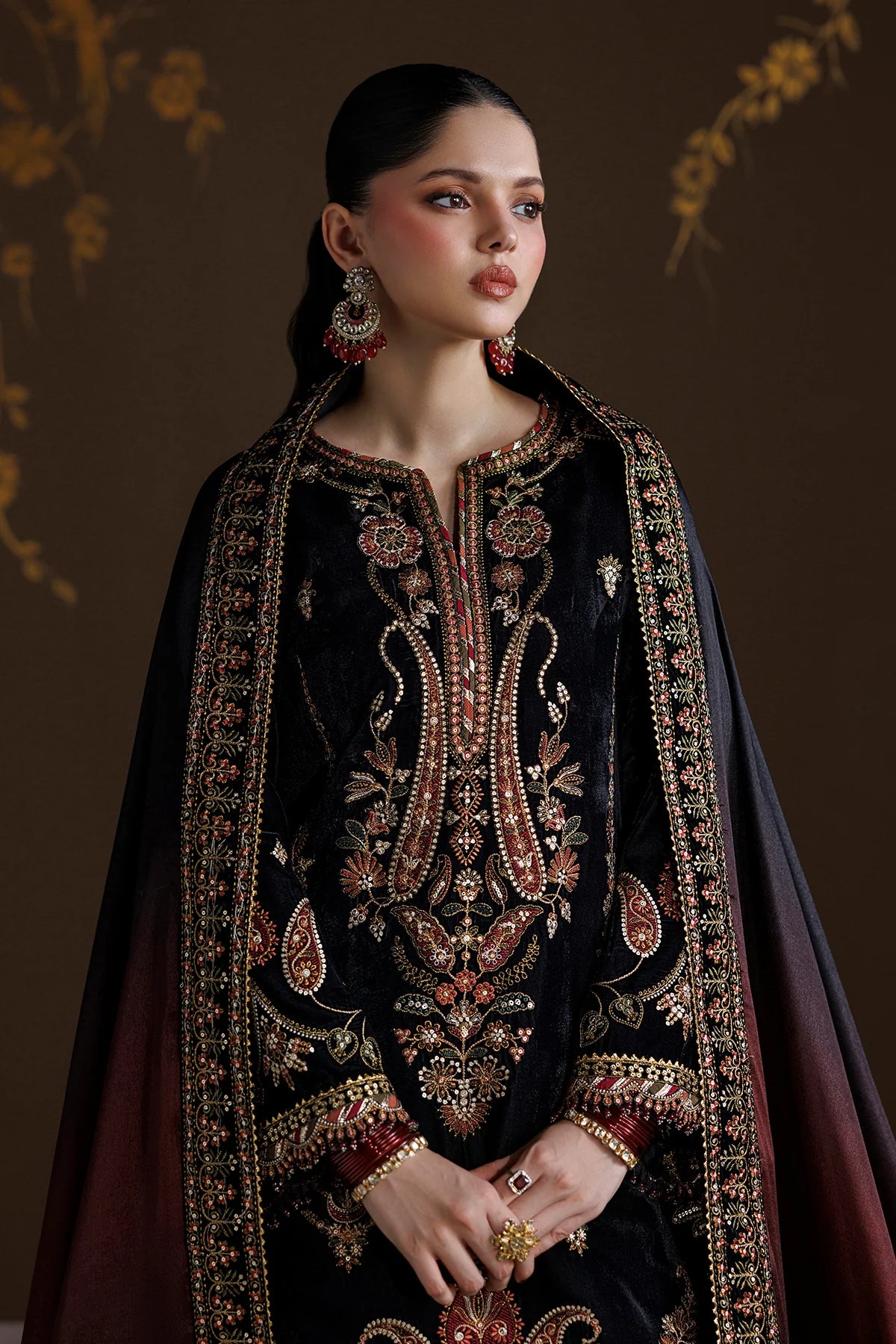 EMBROIDERED VELVET UF-4547