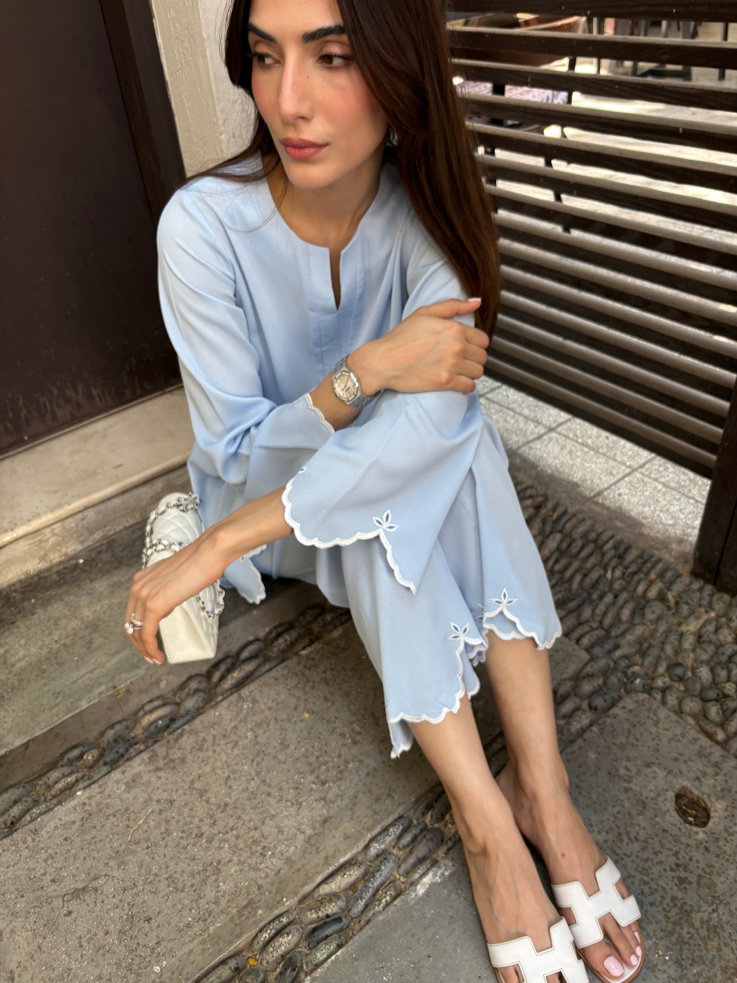 POWDER BLUE DAHLIA SET