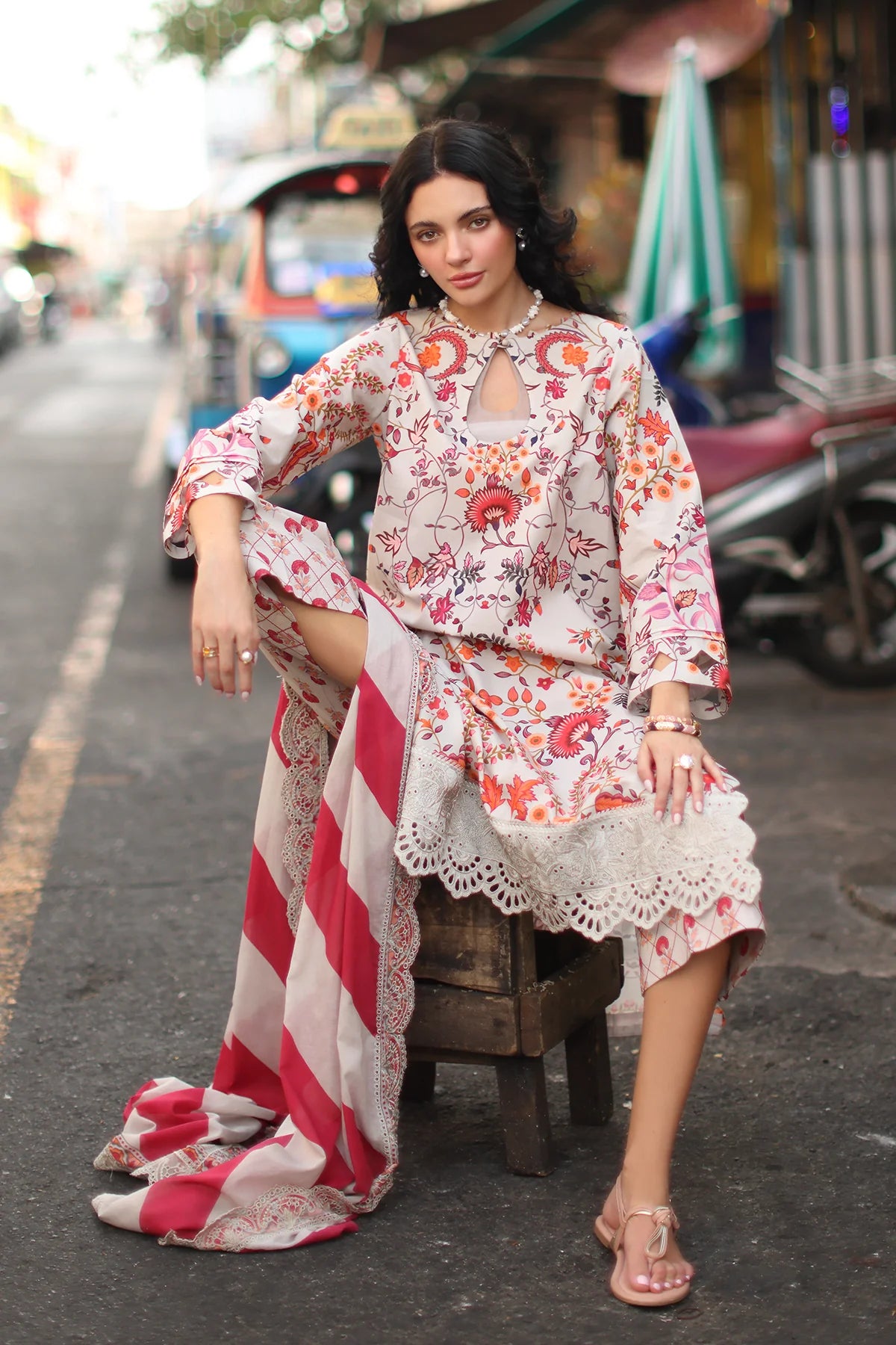 3-PC UNSTITCHED LAWN COLLECTION CS6-01