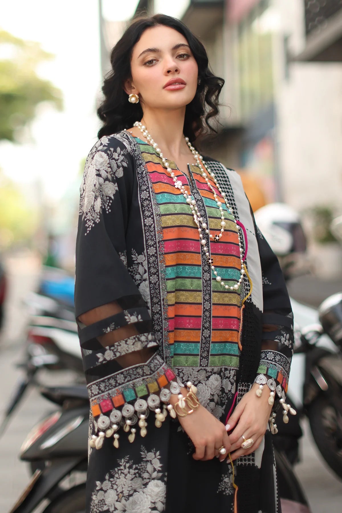 3-PC UNSTITCHED LAWN COLLECTION CS6-06