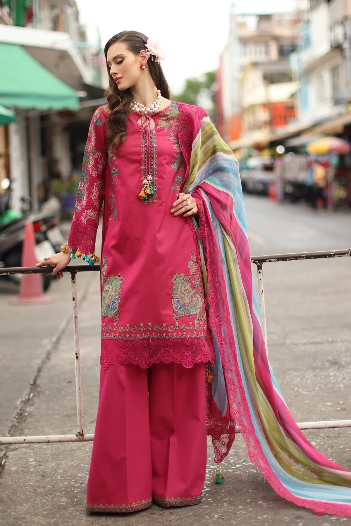 3-PC UNSTITCHED LAWN COLLECTION CS6-04