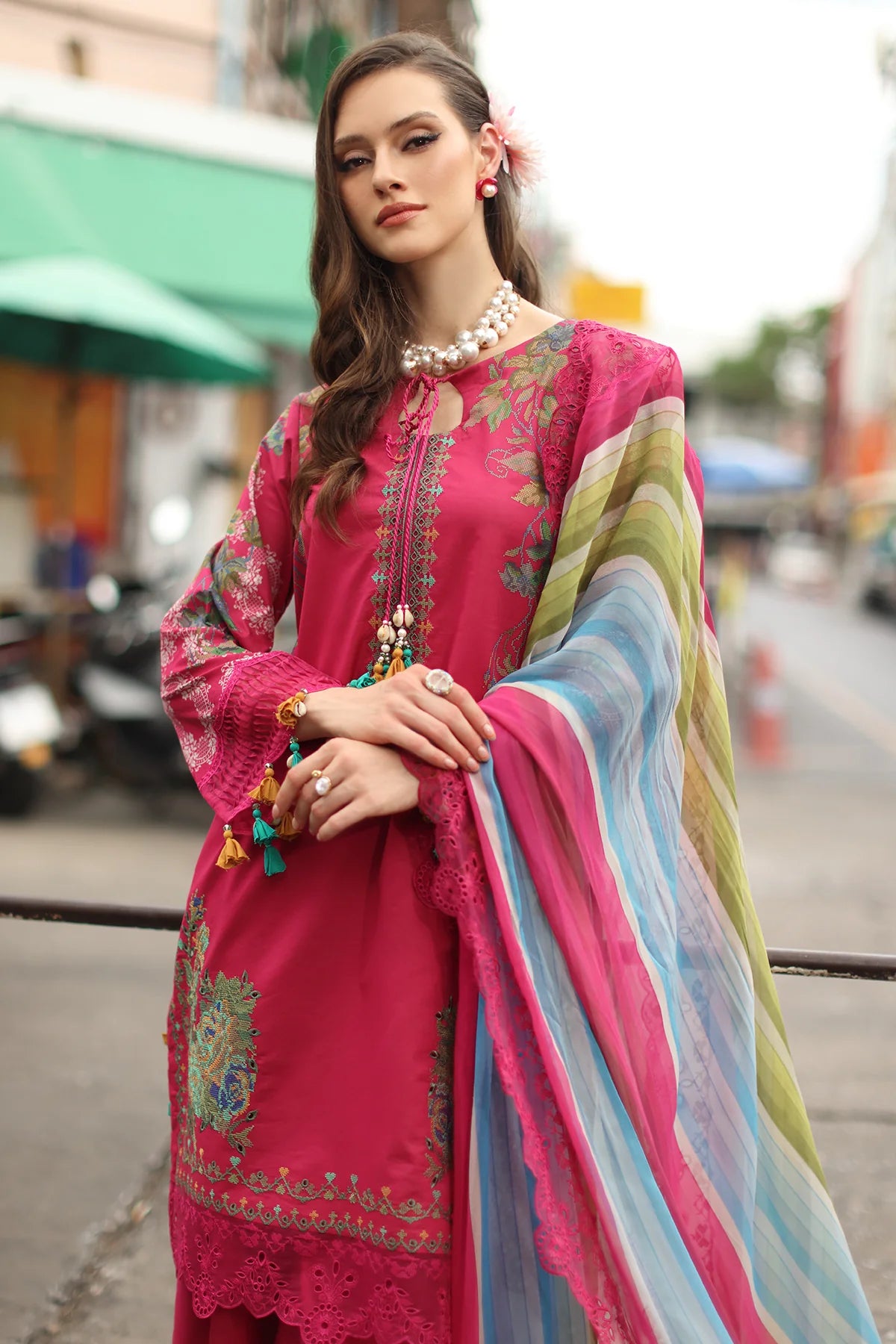 3-PC UNSTITCHED LAWN COLLECTION CS6-04
