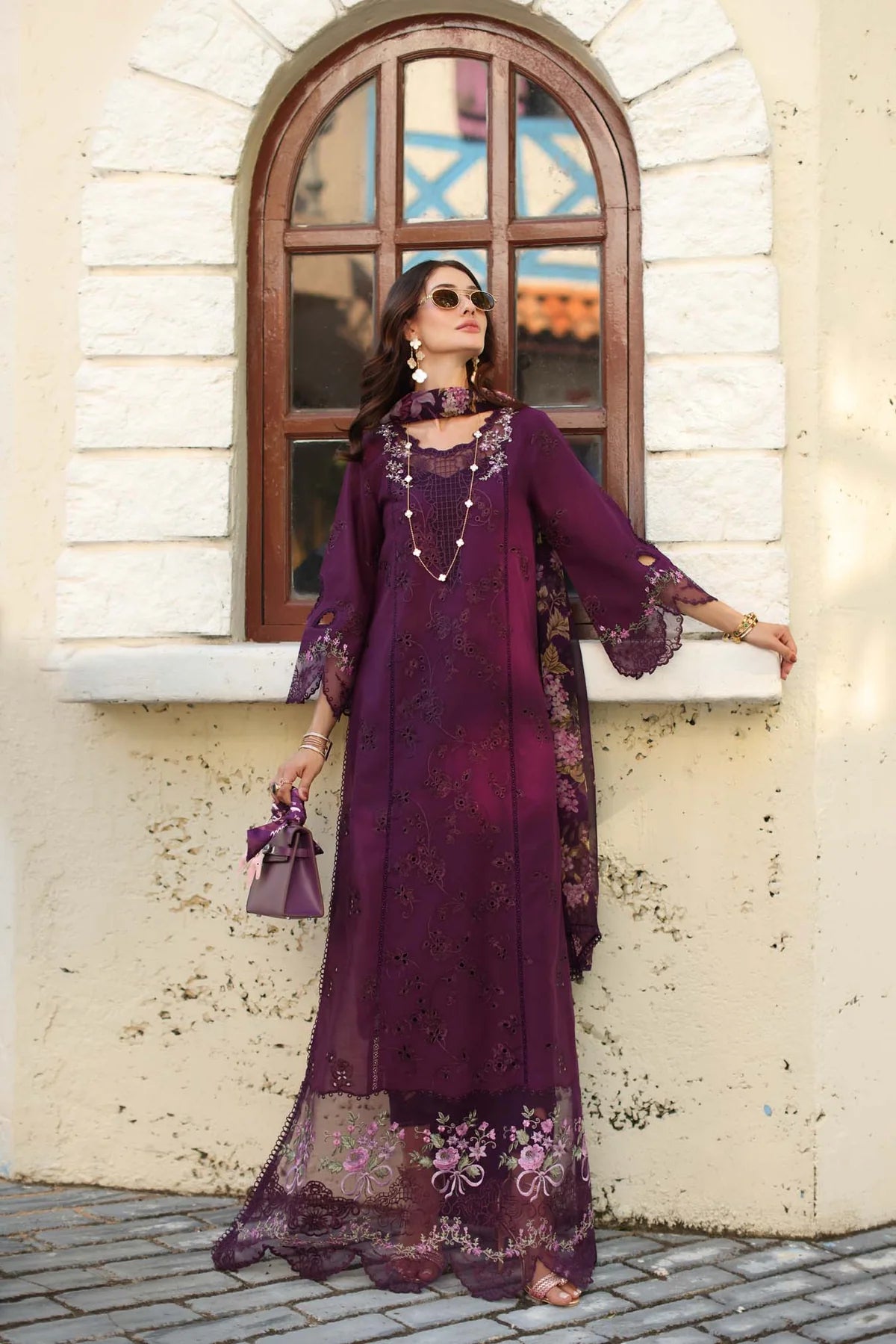 D5 - A - Itten Plum