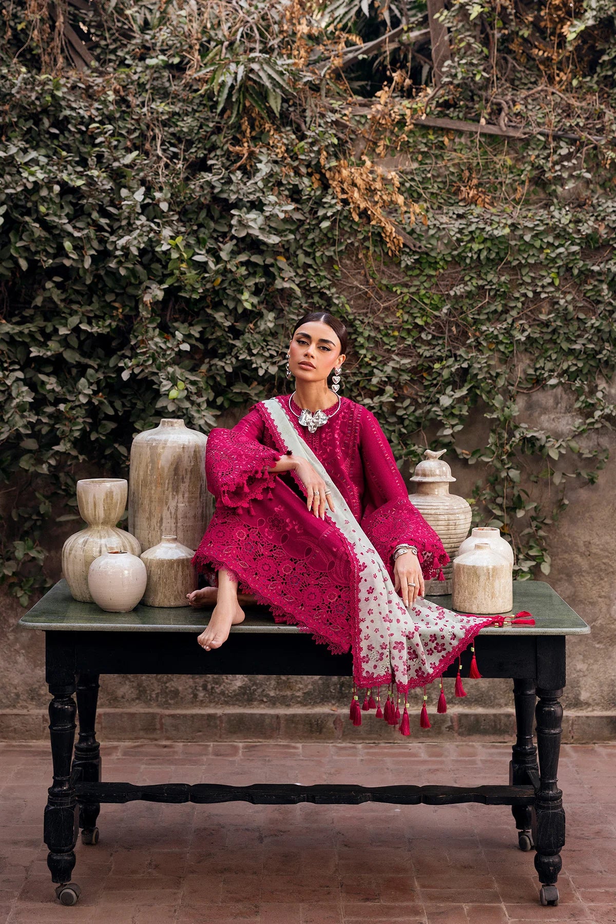 EMBROIDERED LUXURY LAWN SL26-D04