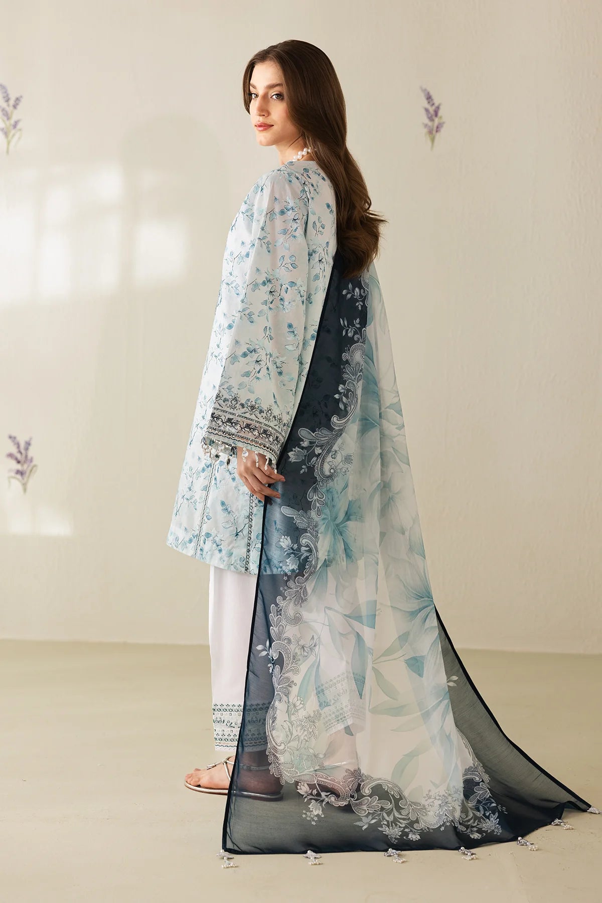 EMBROIDERED LAWN UF-4422
