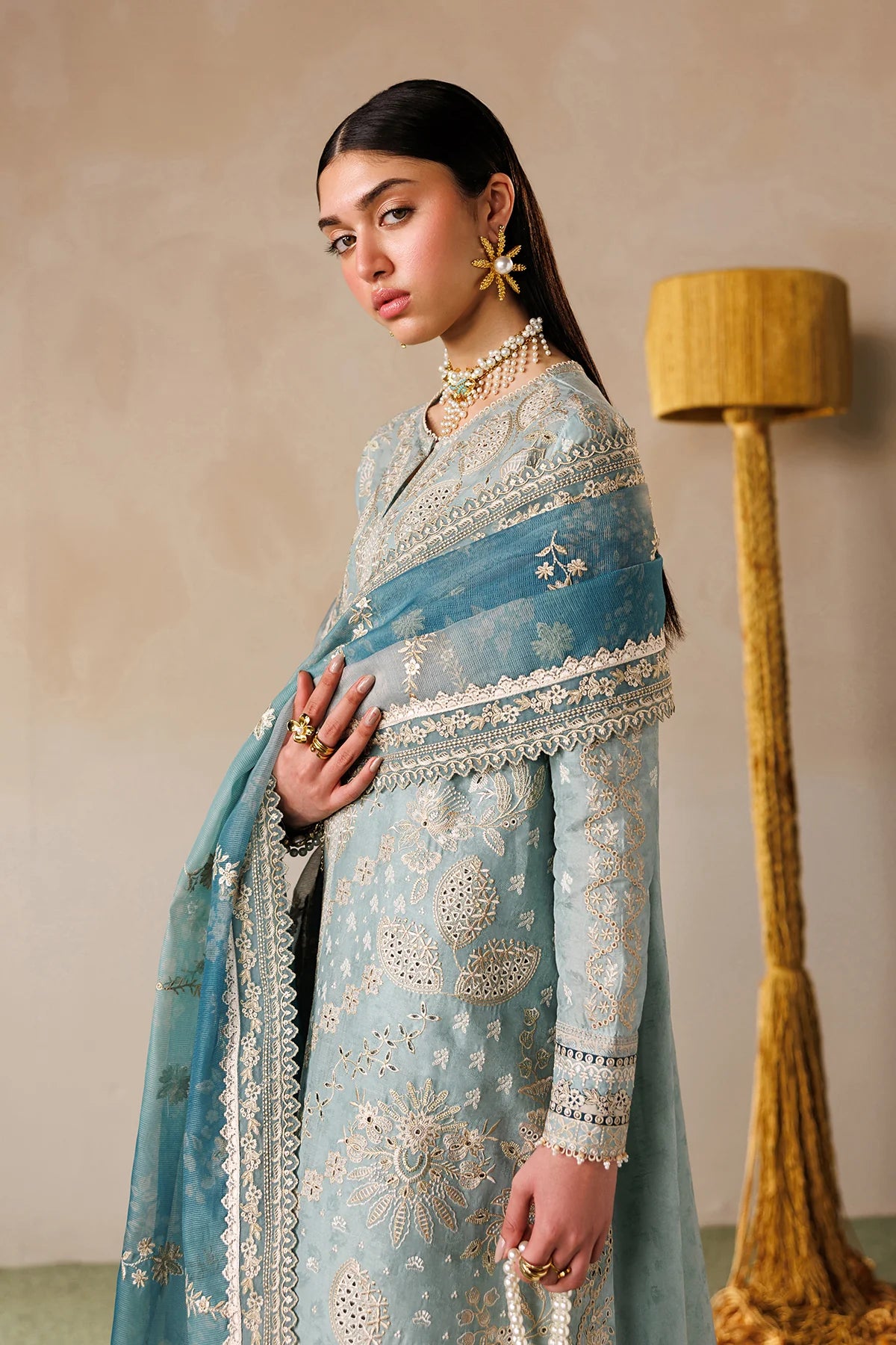 EMBROIDERED LAWN EL26-D01 UNSTITCHED