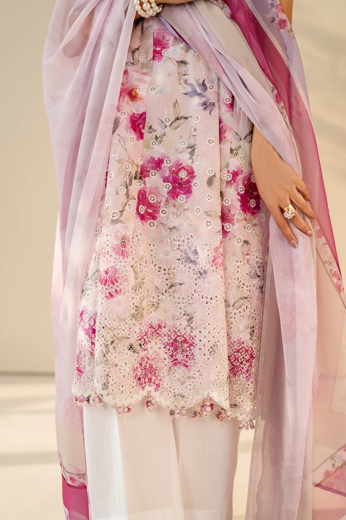 EMBROIDERED LAWN UF-4276