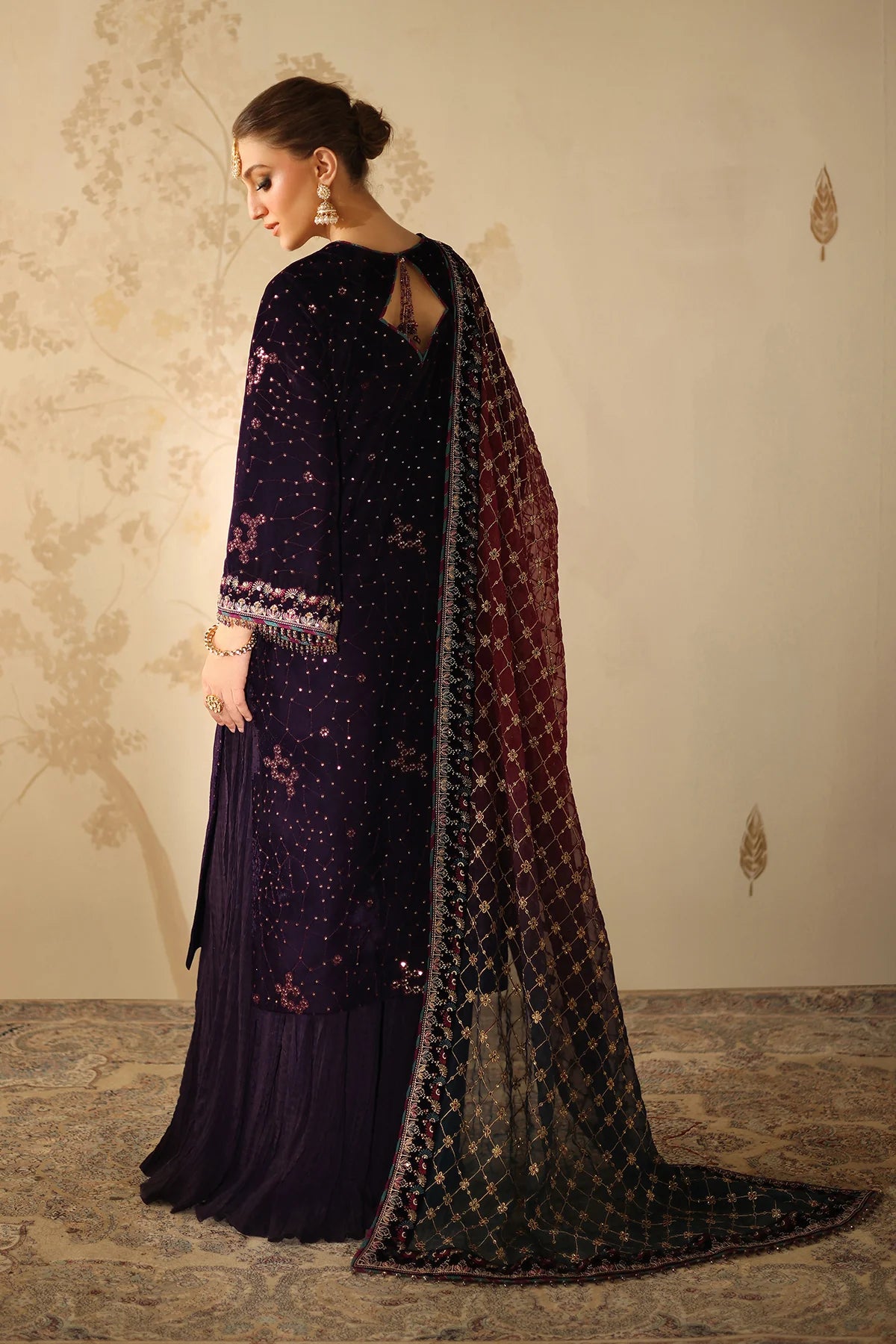 EMBROIDERED VELVET UF-4319