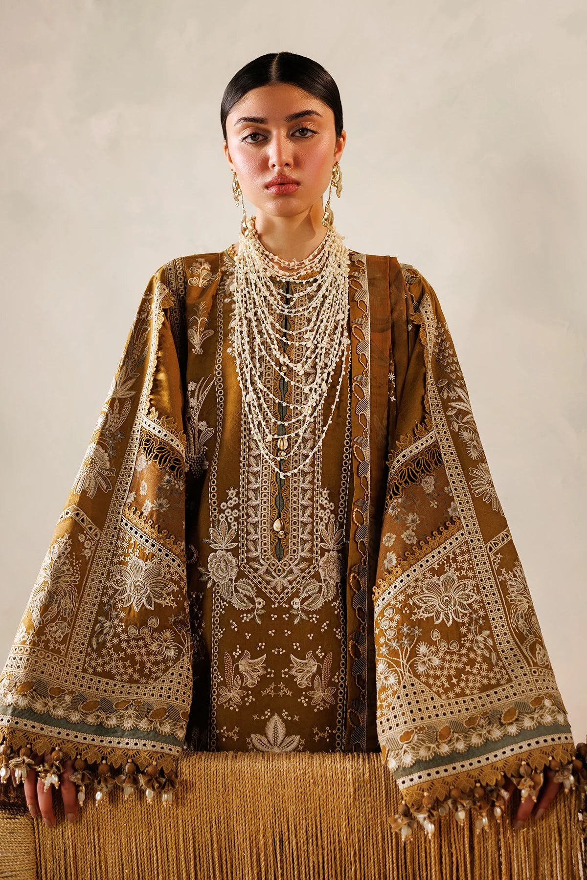 EMBROIDERED LAWN EL26-D07 UNSTITCHED