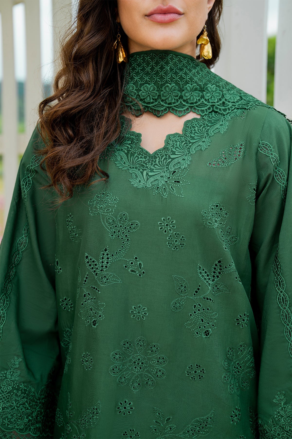 EMBROIDERED LAWN UF-4213