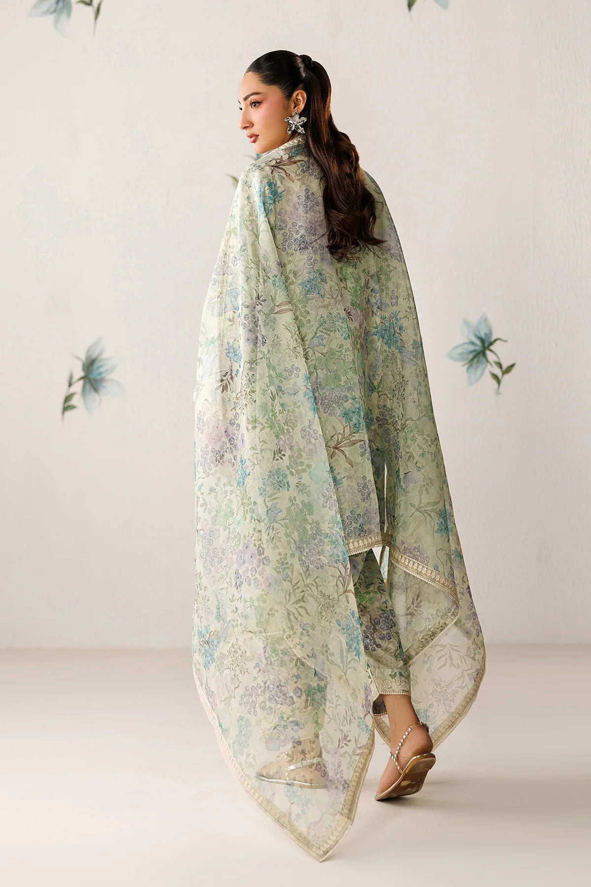 EMBROIDERED LAWN UF-4417