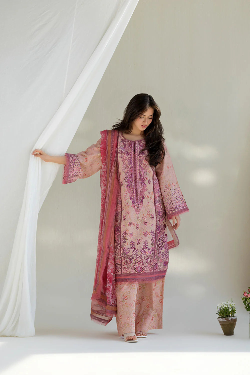 DESIGN 5B VITAL 2026 UNSTITCHED
