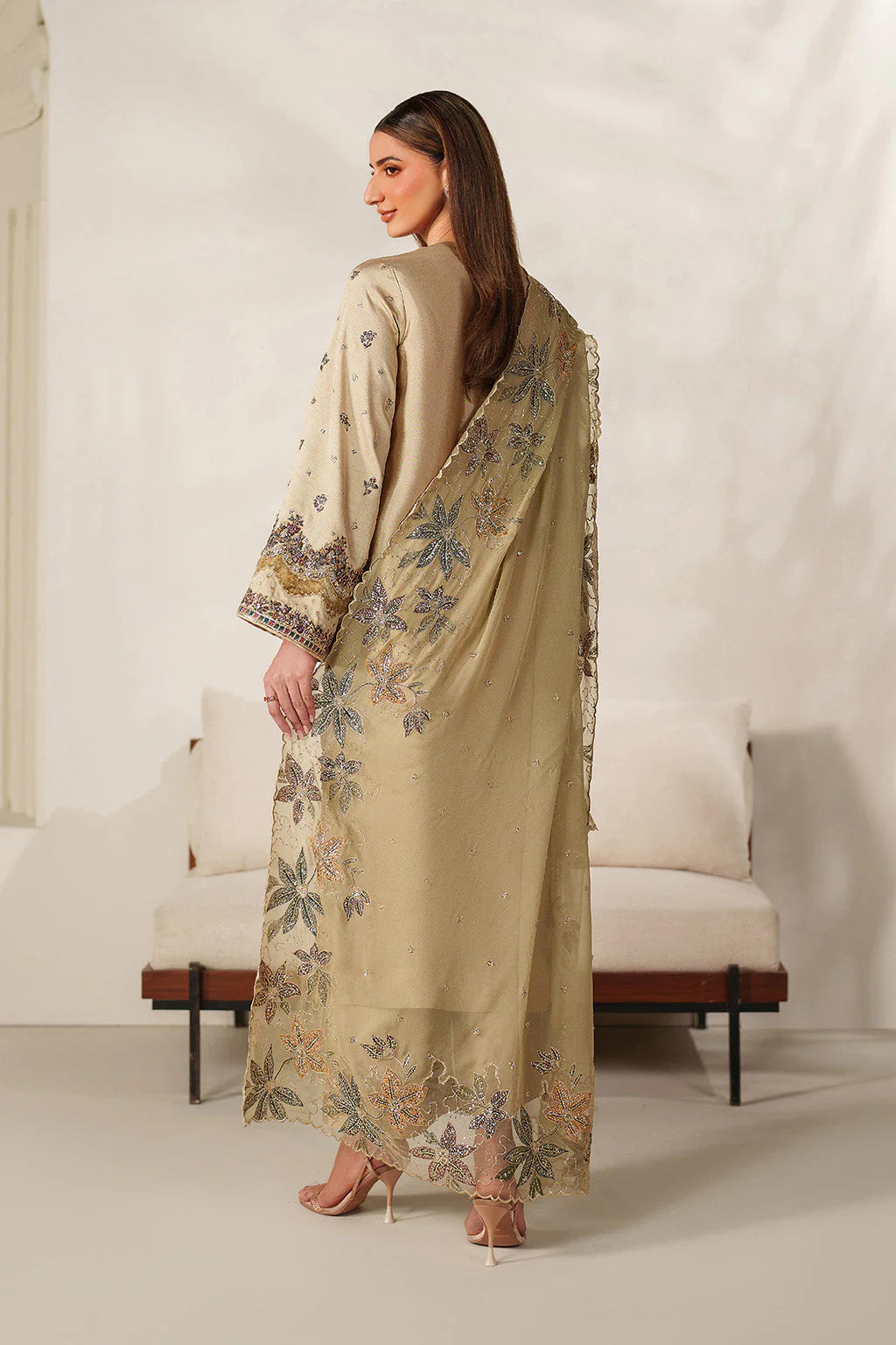 UE-617 SHEESHA SILK