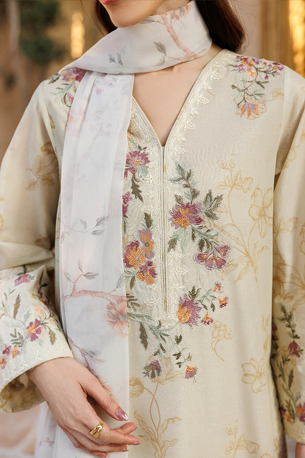 UE-669 PRINTED LAWN