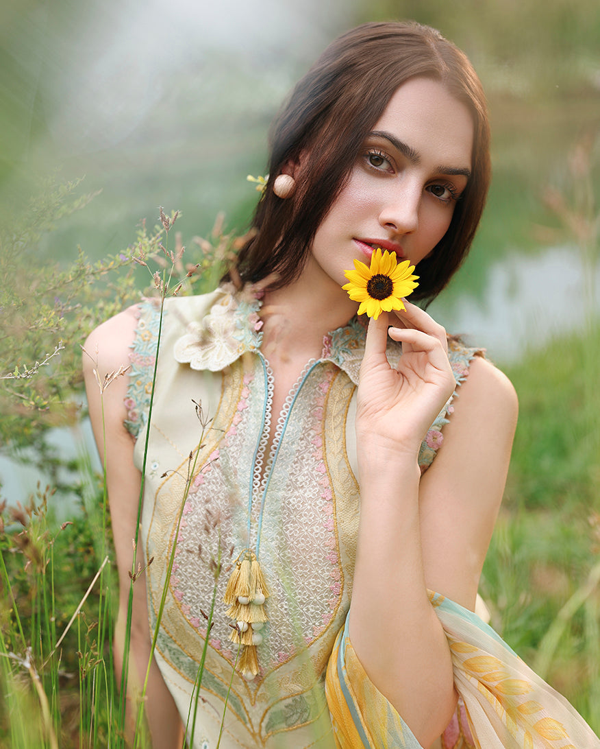 NOCTURNE FLORA