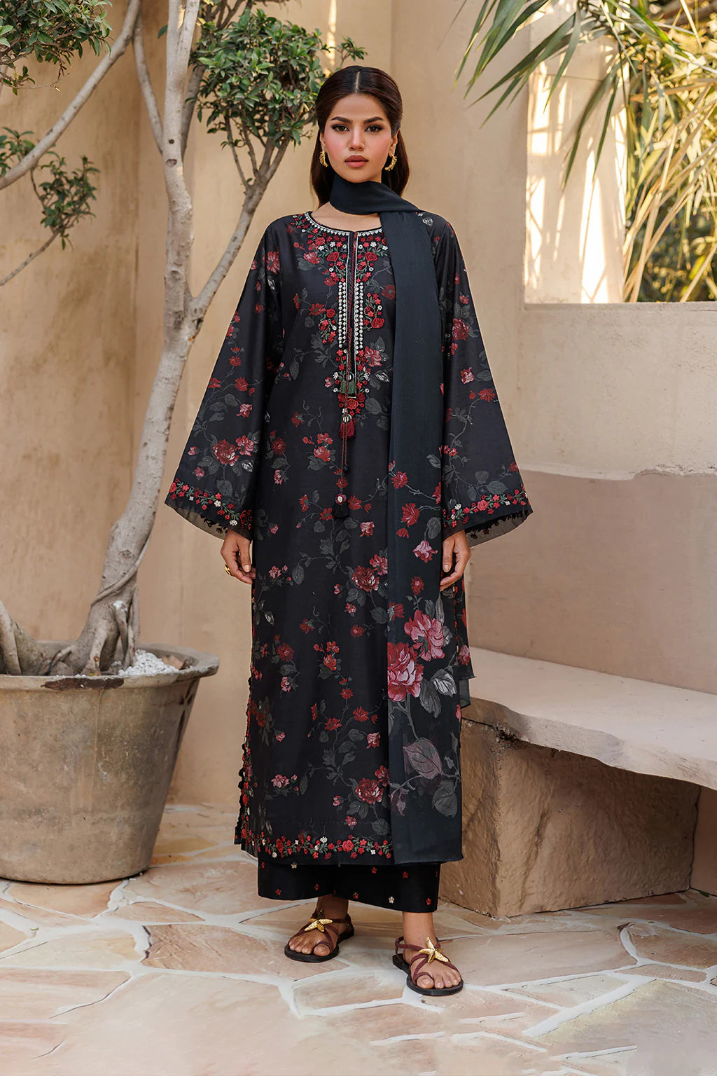 UE-662 PRINTED LAWN