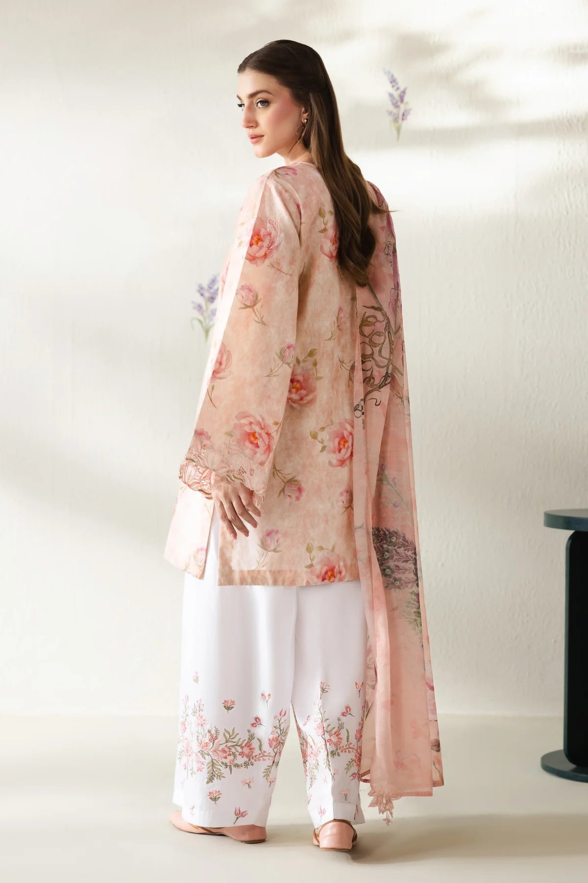EMBROIDERED LAWN UF-4427