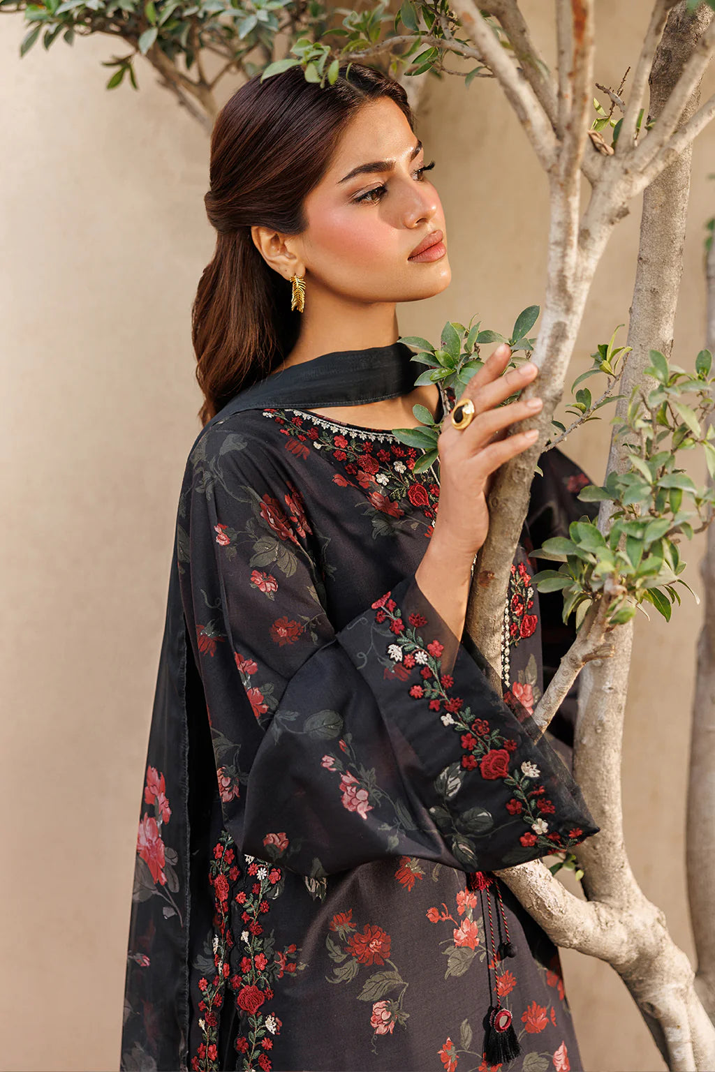 UE-662 PRINTED LAWN