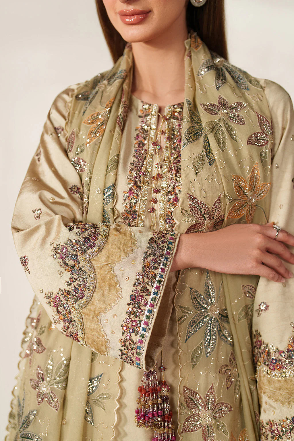 UE-617 SHEESHA SILK