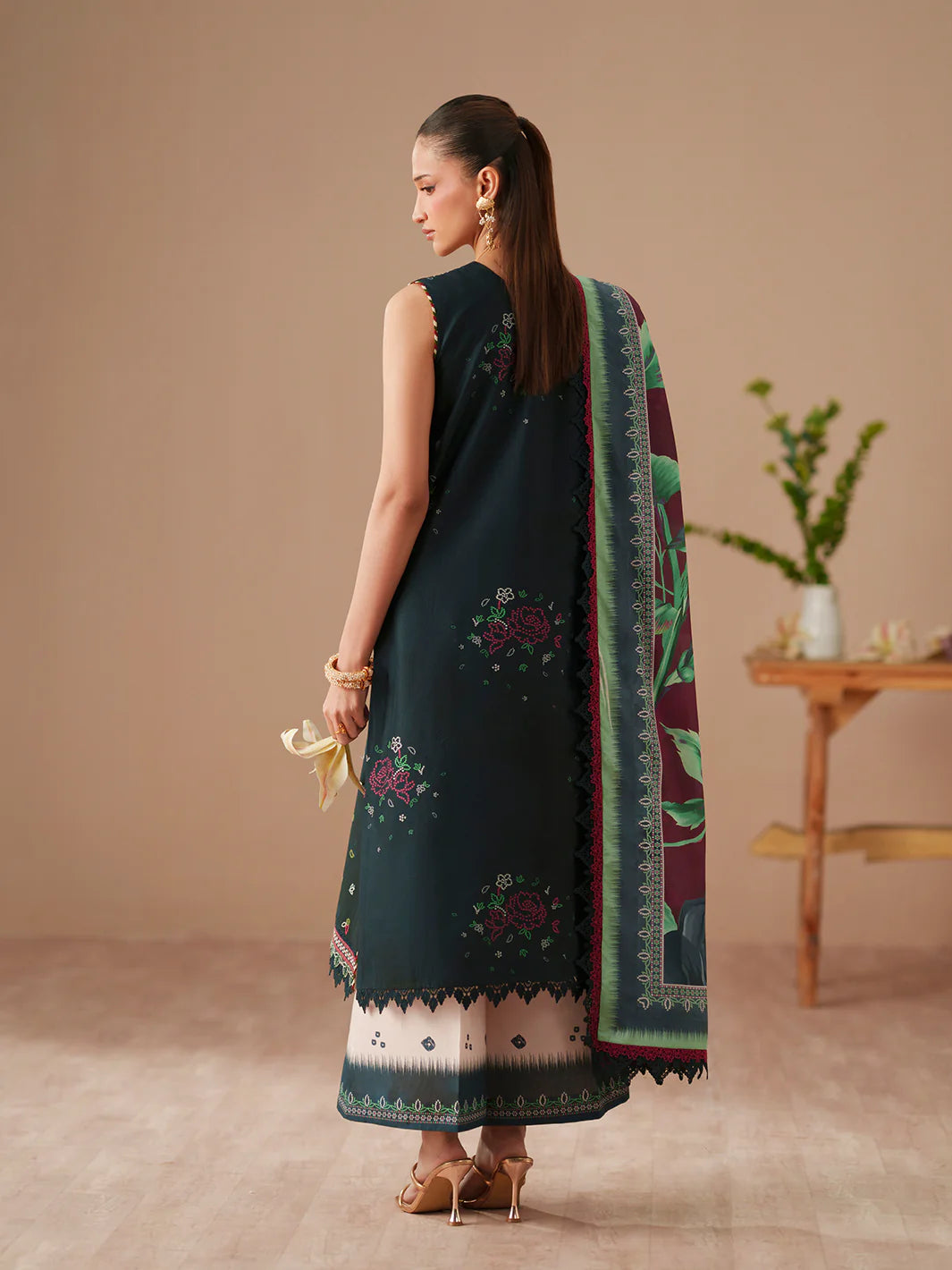 81A | 3 PC LAWN