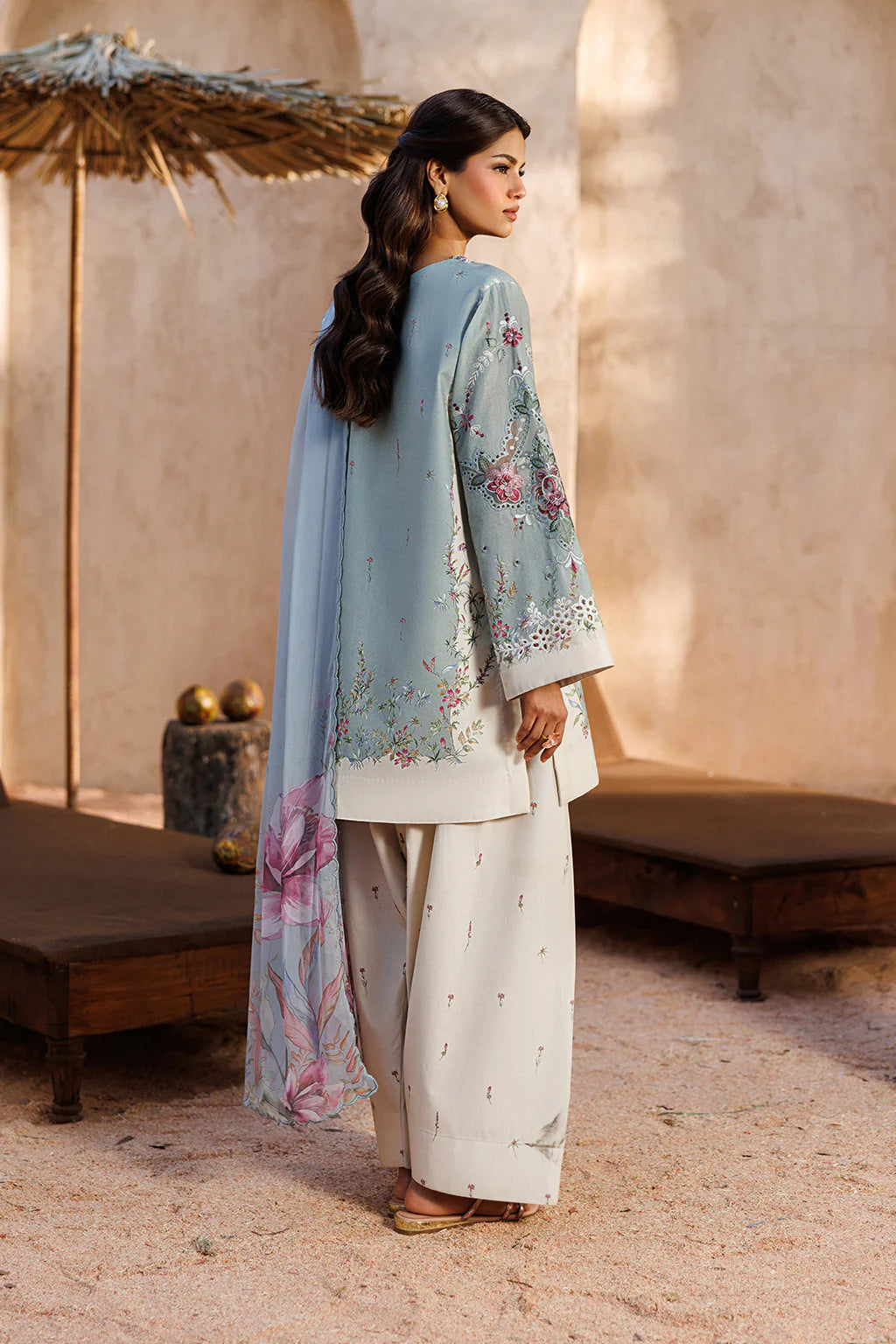 UE-675 PRINTED LAWN